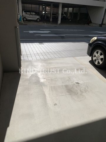 プライマル大阪天満宮の駐車場|駐車場があるので、車を買う予定の方も安心です