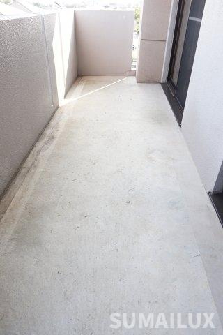 ラフィーネ長嶺のバルコニー
