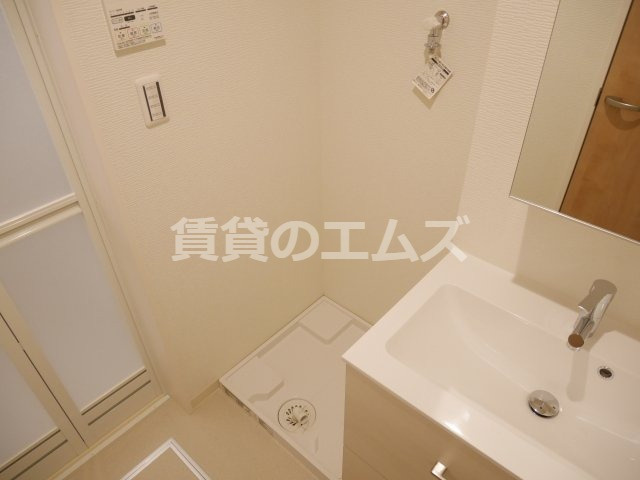 【設備】 | メゾンクレール南福岡 | メゾンクレール南福岡の室内洗濯機置き場