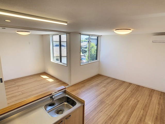 ユニキューブ武豊の居間・リビング