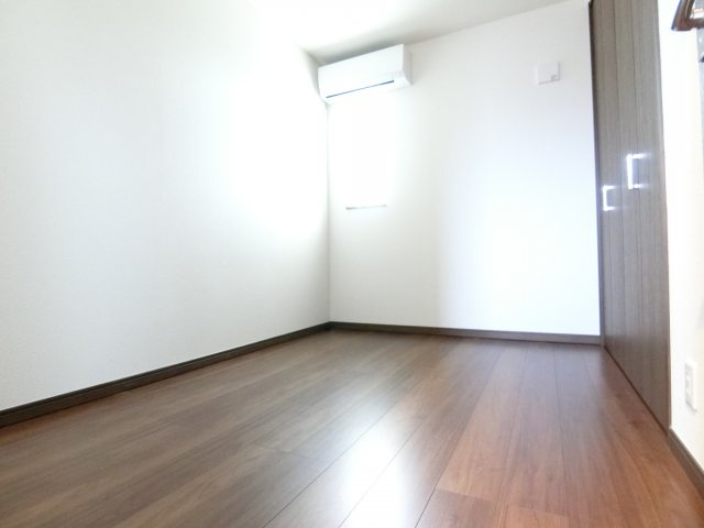 アライアンス富田林の寝室