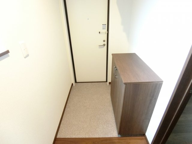 アライアンス富田林の玄関