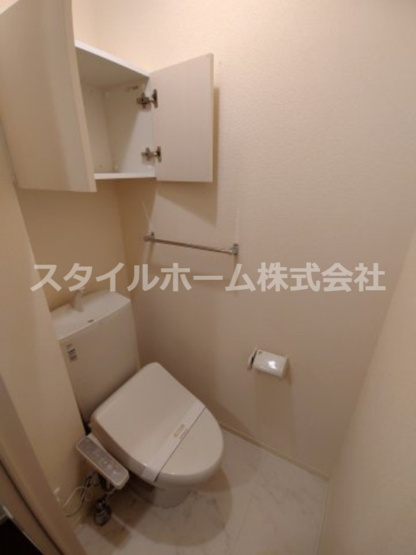 【トイレ】 | アメニティ橋口 | ゆったりとした空間のトイレです