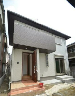 【エントランス】 | 玉串町東2丁目戸建貸家（河内花園賃貸） | 玄関です