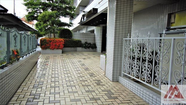 ビブレマンション久留米のエントランス