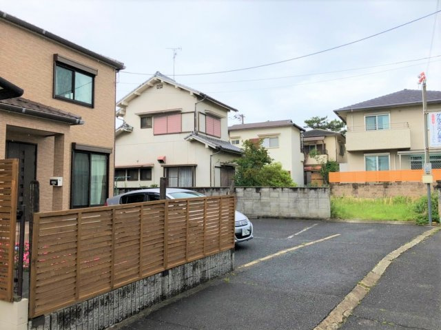 岸和田市土生町7丁目　戸建　の前面道路含む現地写真