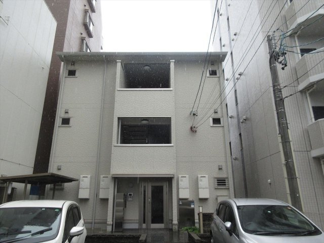 マ メゾン内山の外観|マ メゾン内山