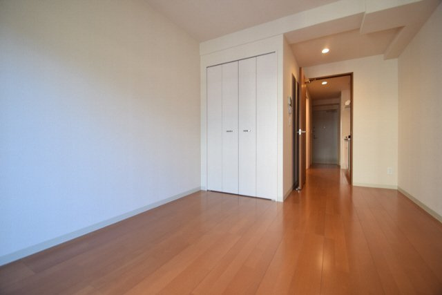 アンクレージュ西船橋の居間・リビング|洋室7.4帖