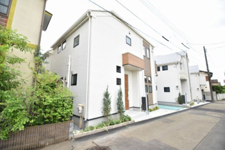 【外観】 | 閑静な住宅街で落ち着いた雰囲気です！お客様のご都合でいつでもご内覧可能で御座います！