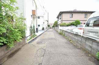 【前面道路含む現地写真】 | 西武新宿線「東伏見」駅徒歩7分でアクセス可能！