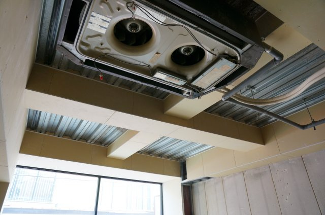 第9晴和ビル　2階左の内装