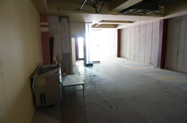 第9晴和ビル　2階左の内装