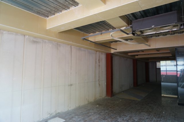 第9晴和ビル　2階左の内装