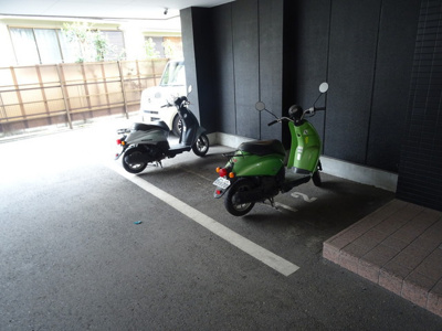 【駐車場】 | メゾンサイプレスⅡ