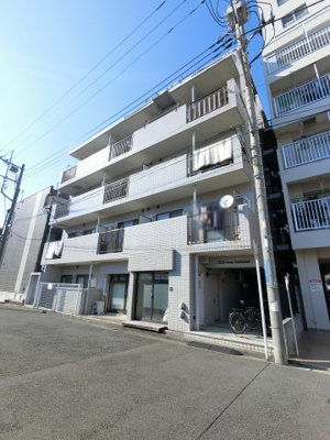 【外観】 | クリオ磯子壱番館 | 総戸数２５戸、平成２年８月築、管理人は巡回勤務につき管理体制良好です♪
