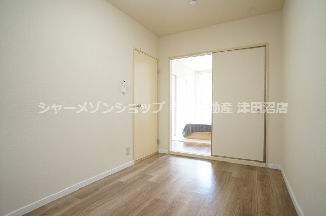 サンドルフ津田沼の洋室