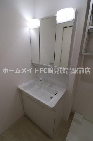 クリエオーレ徳庵の独立洗面台