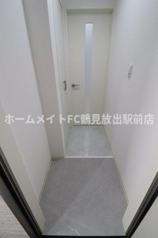 クリエオーレ徳庵の玄関