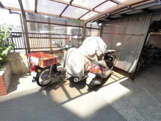 【その他共用部分】 | バイク置場です。