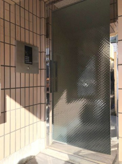 【エントランス】