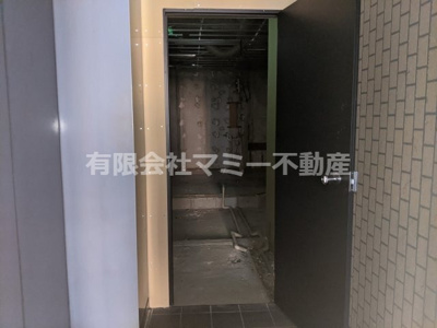 【玄関】 | 西新地店舗Ｄ