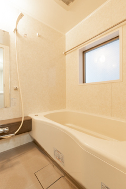 ヒルクレスト御茶ノ水の浴室|※写真は同タイプの別室になります