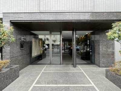 【エントランス】 | ルーブル鷺宮六番館