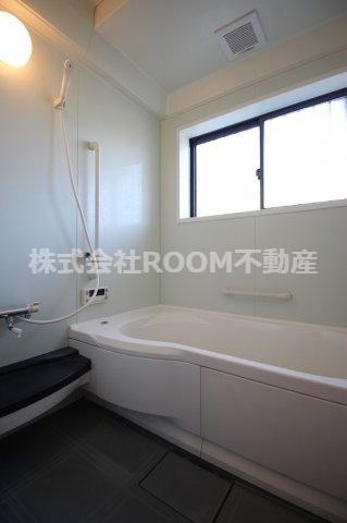 ハイクオリティーハイツの浴室|コンパクトで使いやすいお風呂です