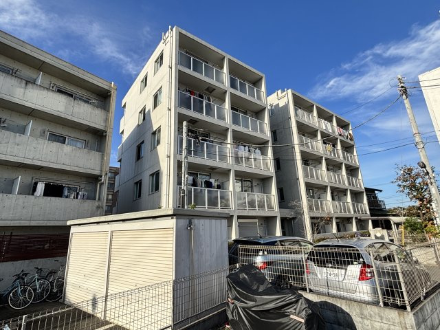 ラフェリオ武蔵砂川