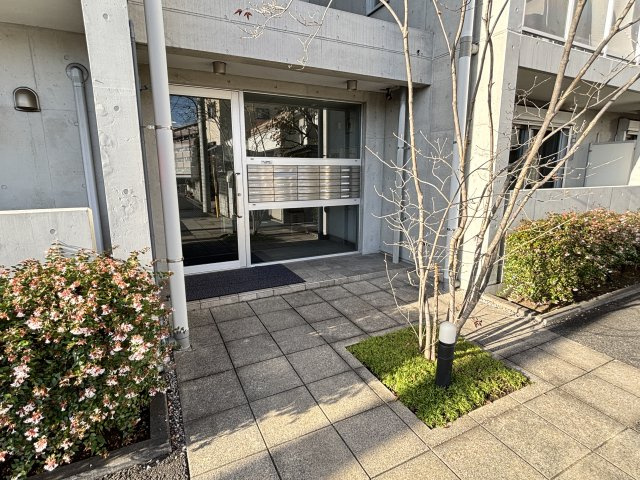 ラフェリオ武蔵砂川のエントランス