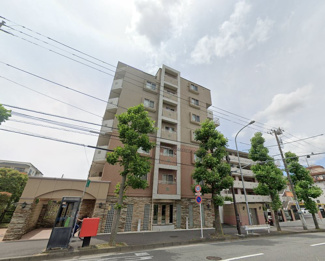 【外観】 | 総戸数５０戸、平成１２年１１月築、管理人は巡回勤務につき管理体制良好です♪