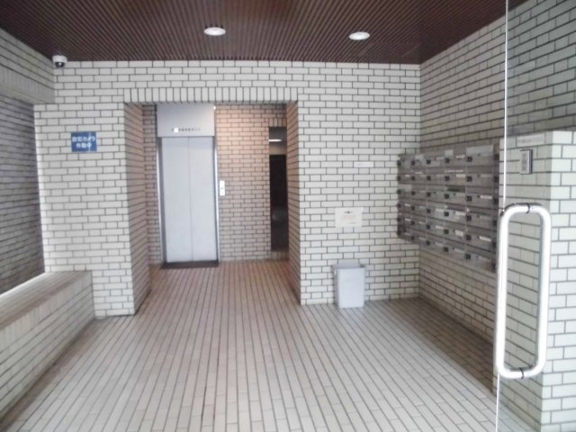 ディアシティ赤坂東館のエントランス|エントランス