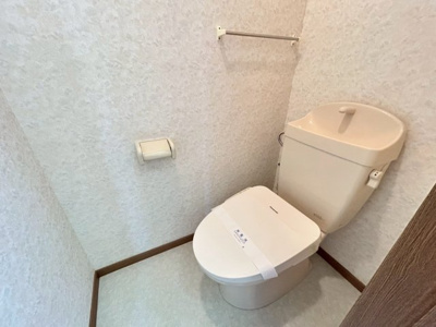 【トイレ】 | ラグーナ・ウノ