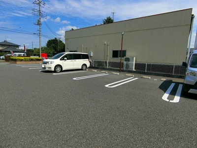 【駐車場】 | ウエスト　ピースＢ | 駐車場です