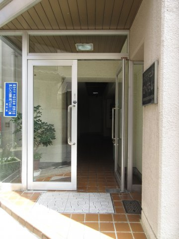 ツインドエルひぐらしのエントランス