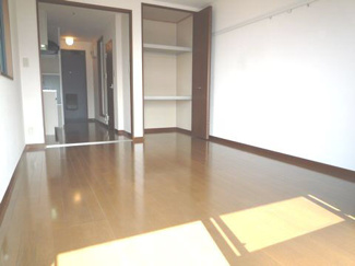 【内装】 | チェリーコート