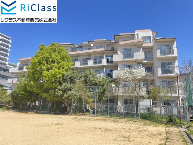 ワコーハイツ西神戸の外観|落ち着いた雰囲気の外観です