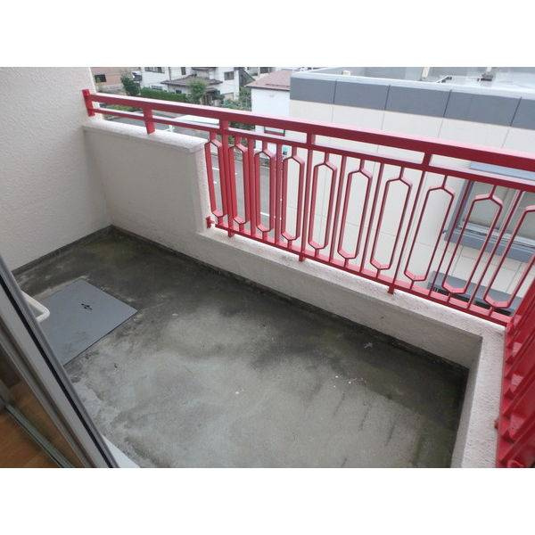 ナチュール西田のバルコニー|広々としたバルコニーです