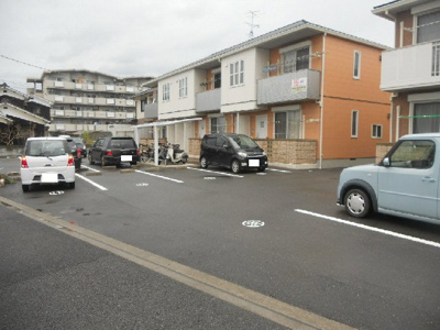 【駐車場】 | メゾンシャルム