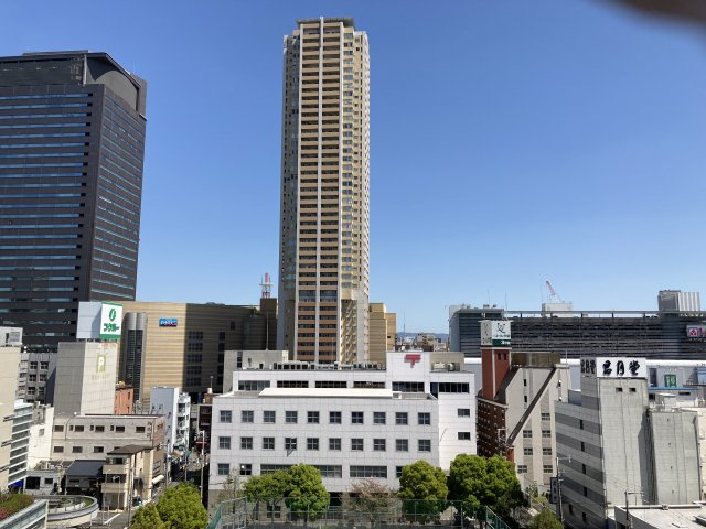 エクセル難波の展望