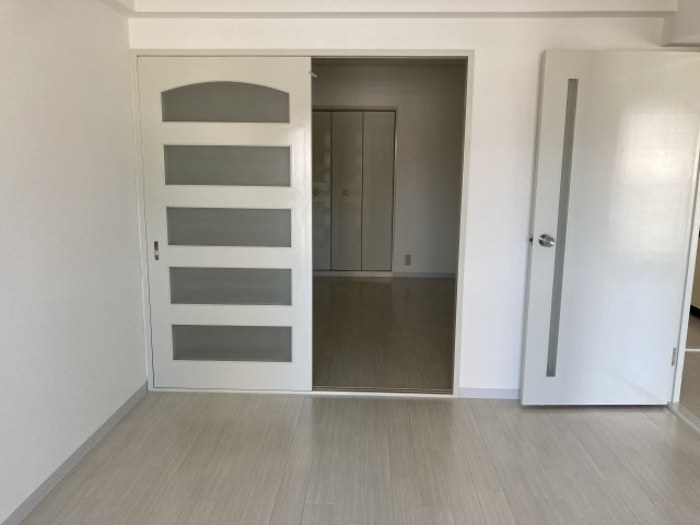 エクセル難波の洋室