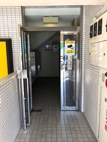 台東区寿３丁目の事務所のエントランス