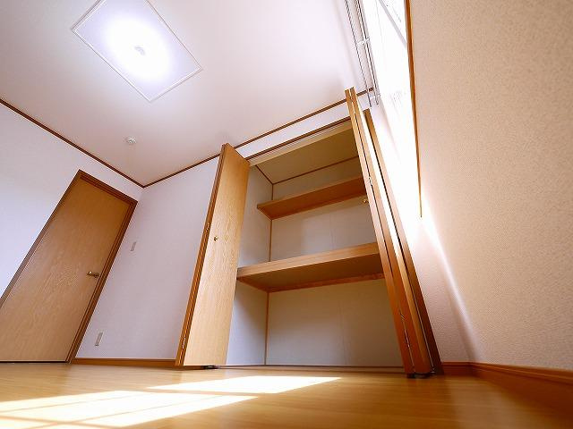 キャッスル　Ｂの収納|大きなスペースがあり、収納には困りません