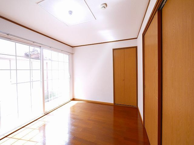 キャッスル　Ｂの洋室|ゆったりした洋室です