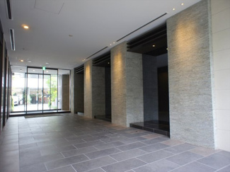 【エントランス】 | パークハウス市谷田町