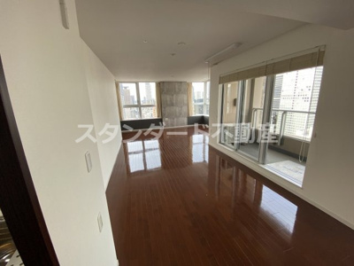 【居間・リビング】 | アーバンライフ御堂筋本町タワー