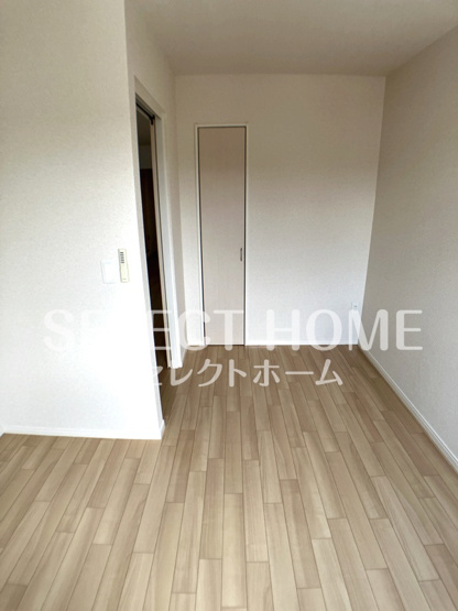 【寝室】 | メルヴェール | 落ち着いて過ごせるお部屋なので、寝室にいかがでしょうか
