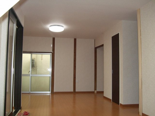 【居間・リビング】