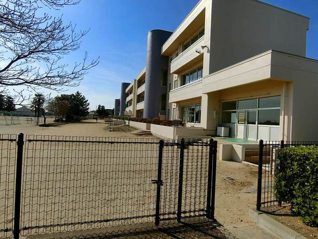 ラリュールＡの周辺|太田市立綿打小学校まで520m