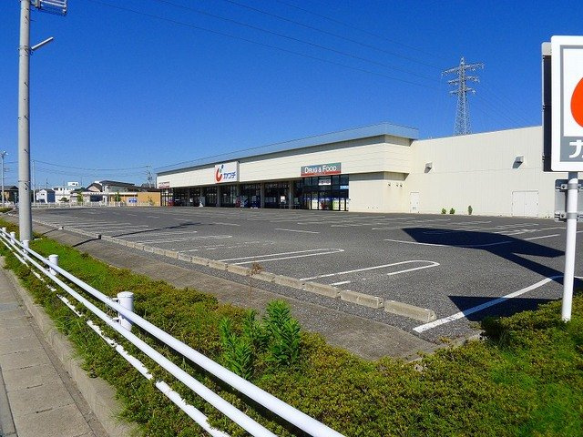 ゴールド　フレイムＡの周辺|カワチ薬品足利西店まで1800m